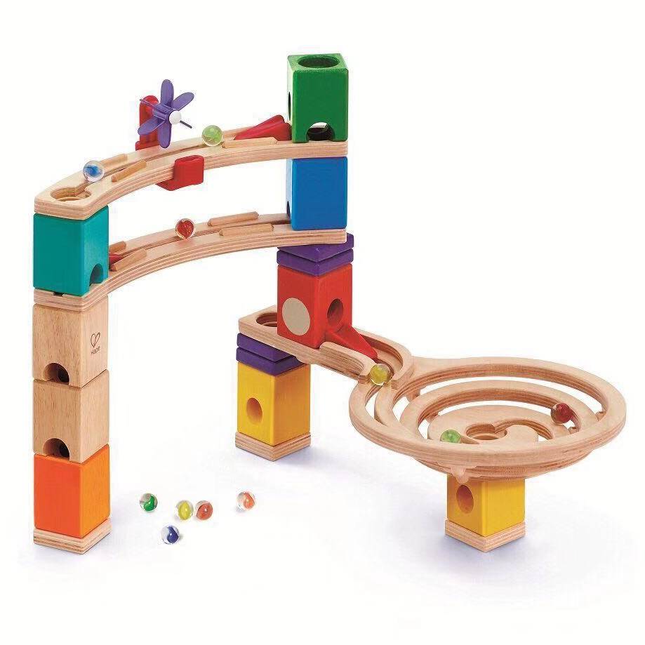 Balle Tourbillon Orbit – Jouet en bois éducatif